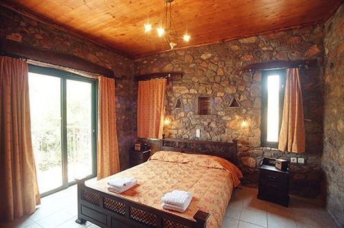 Amygdalia Villas Livadia  Exterior photo