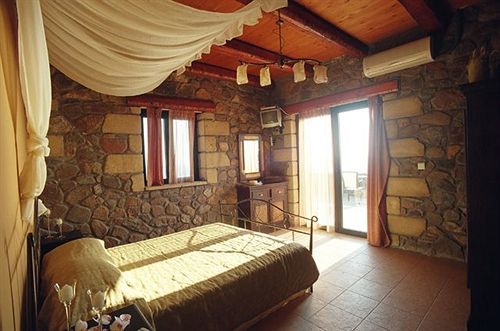 Amygdalia Villas Livadia  Exterior photo